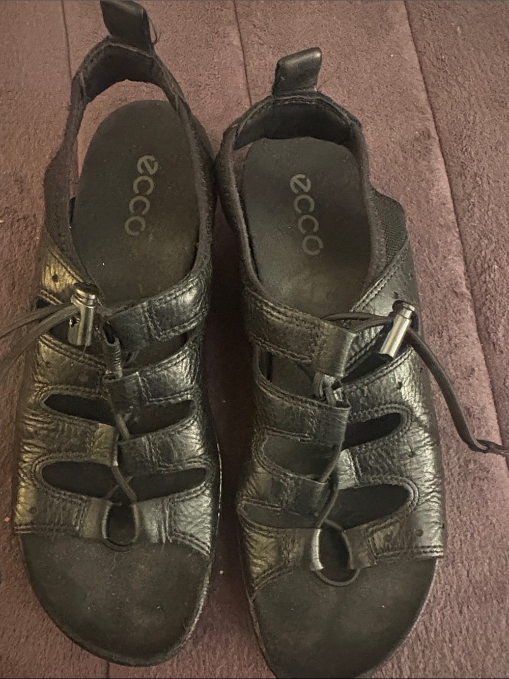 Ecco Black Leather Strappy Comfort Sandals, size 7